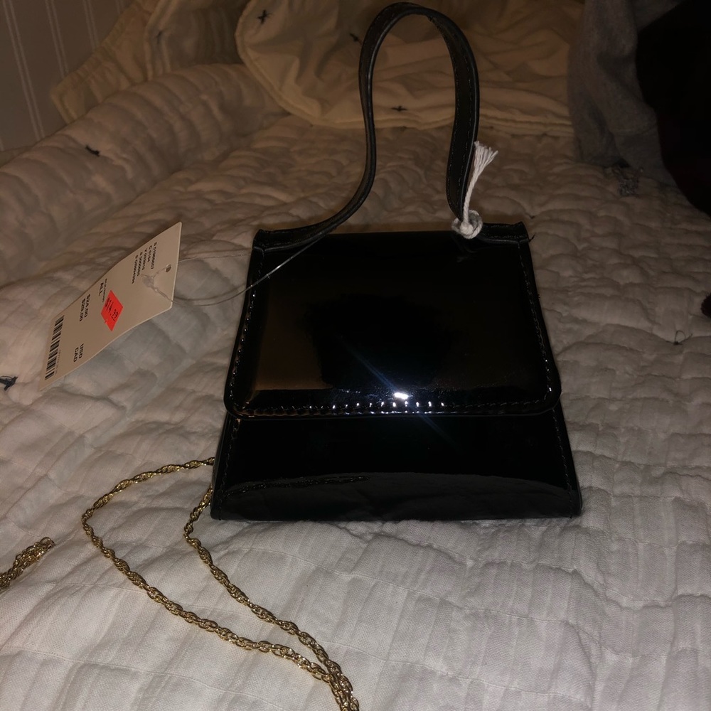 SUPER MINI TRAPEZOID CROSSBODY BAG!